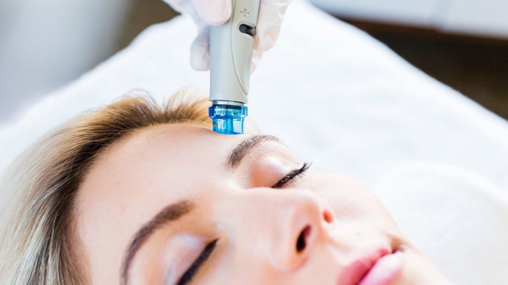 What Are The Things You Should Focus On When Choosing Laser Clinics In Etobicoke?